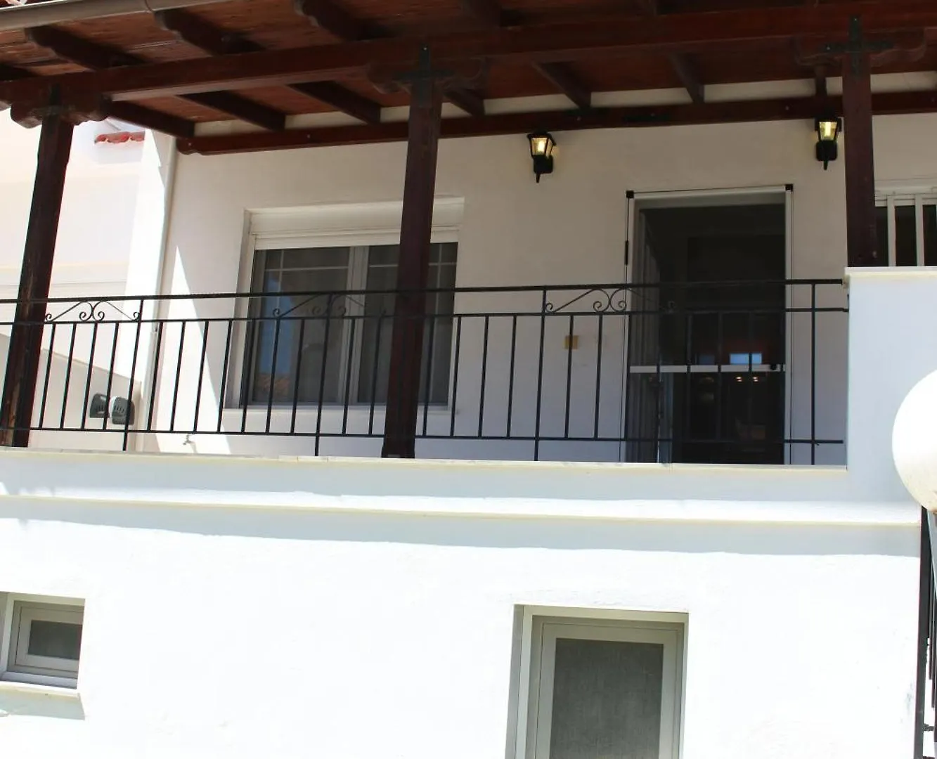 Sea And Sun Apartment Nikiti